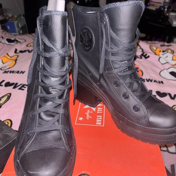 Converse Chuck 70 De Lux Heel Sneaker - Picture 2 of 4